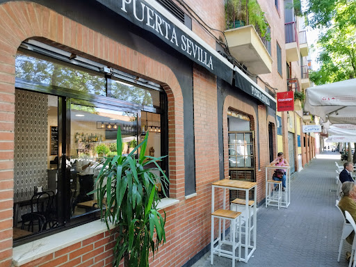 32616 puerta sevilla cafetapas
