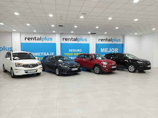 33020 rentalplus sevilla santa justa