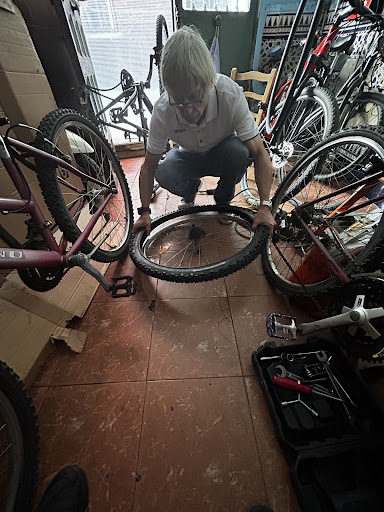 33041 reparacion de bicicletasjhonny