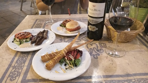 33117 restaurante 8211 tapas los mercaderes 1