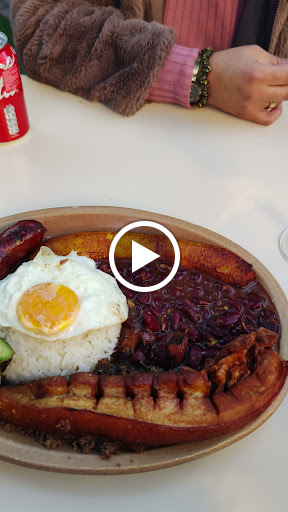 33594 restaurante colombiano lenos asador 1