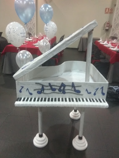 34728 restaurante parix 1