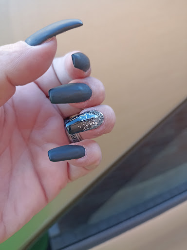 35696 salon de unas lucia 1