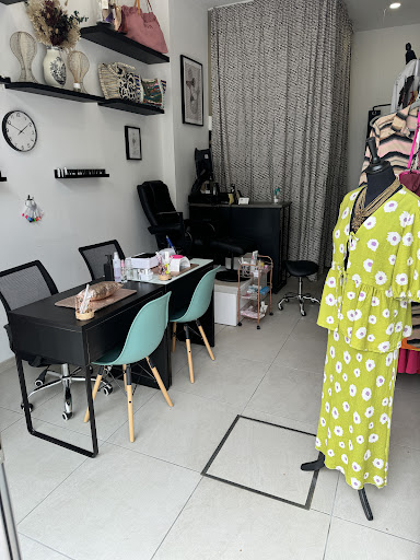 36017 sarso beauty sevilla manicura pedicura tratamientos faciales y corporales