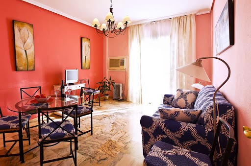 36334 sevillapartamentos.com  1