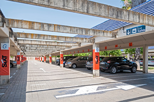 36555 sixt 8211 sevilla aeropuerto