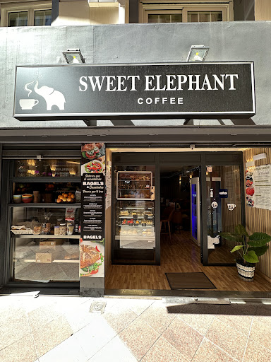 37121 sweet elephant coffee 1