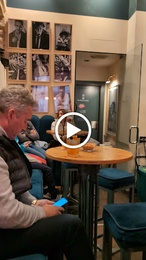 38990 the second room 8211 sevilla 1