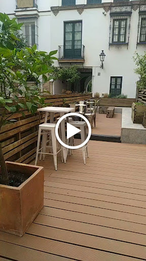 39121 toc hostel sevilla