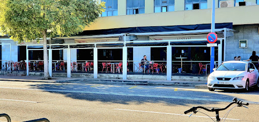 39759 vespucio cafe bar 1