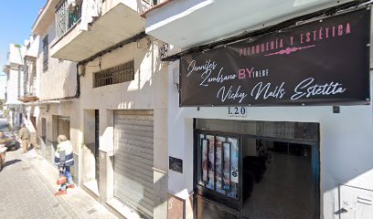 39808 vicky nails estetica 1