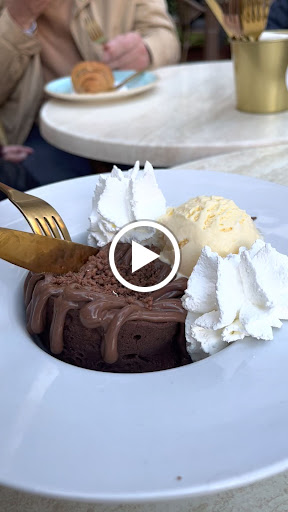 39991 voila cafe brunch 1