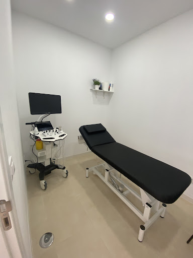 6145 aithos clinica de fisioterapia podologia y recuperacion integral