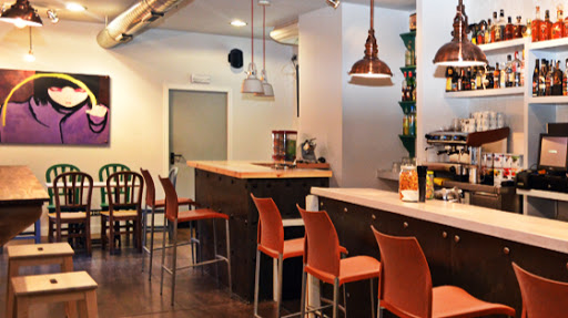 6693 amazonia cafe bar