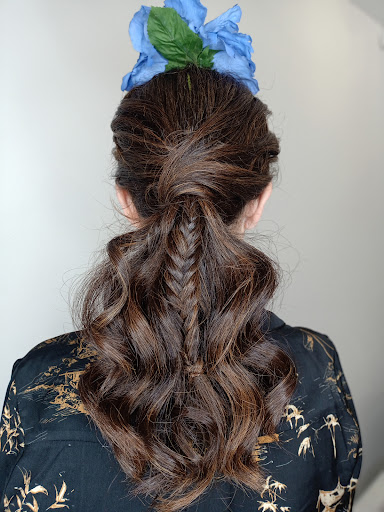 6800 ana ruz estilista