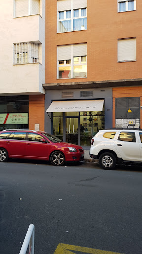 6975 antonio madrigal peluqueria 1