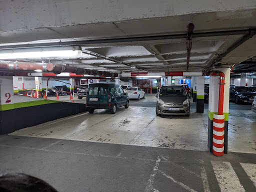 7281 aparcamiento portico publico 24 horas