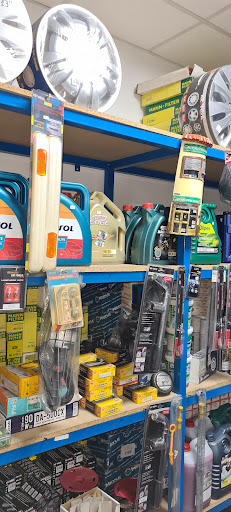 7985 autorecambios blanco taller