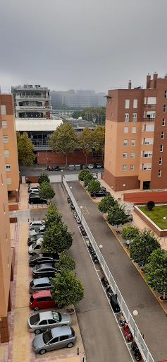 8103 av. jose laguillo 27 local 2 1