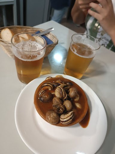 8479 bar alfonso el rey de los caracoles