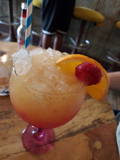 8661 bar buena vida triana 1