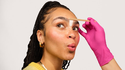 9065 bar de cejas benefit cosmetics 1