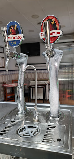 9243 bar el emigrante ii 1