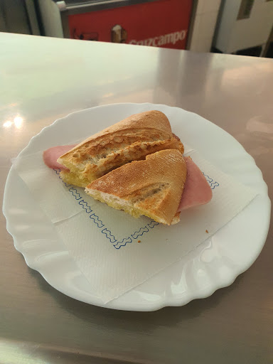 9601 bar hermanos gomez 1