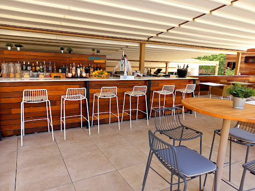 9613 bar hotel melia