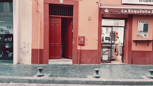 9826 bar la esquinita de arfe 1