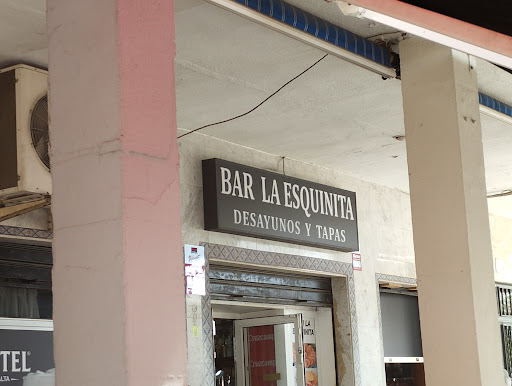 9838 bar la esquinita desayunos y tapas