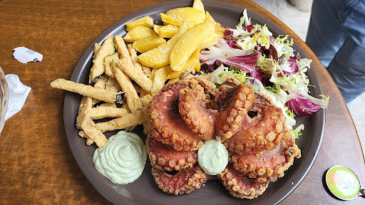 10131 bar las ninas 2