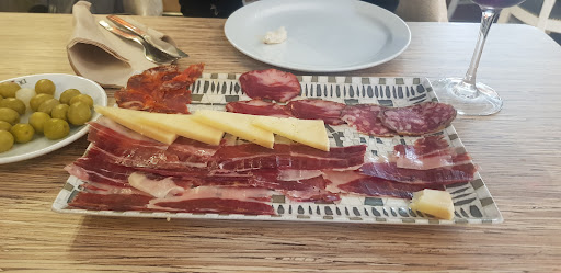 10649 bar restaurante el fogon de sergio 1