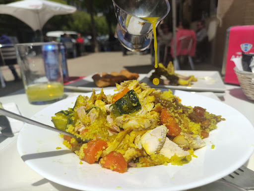 10835 bar restaurante traviesa 2