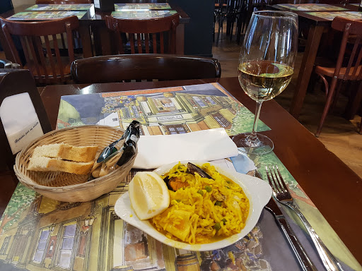 10957 bar santa cruz las columnas 2