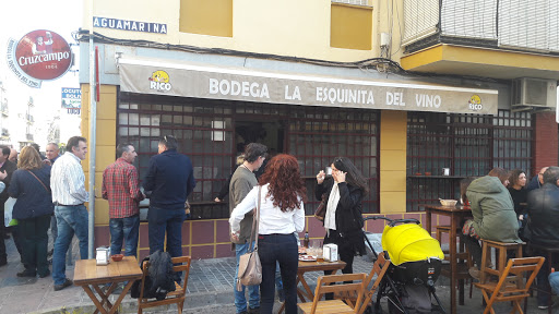12203 bodeguita la esquinita del vino