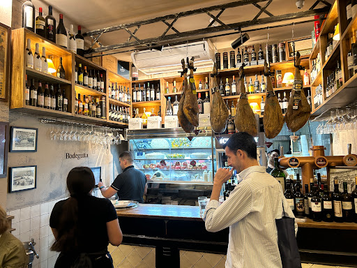 12262 bodeguita los caracoles tapas