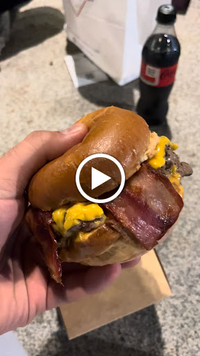 12643 burger food porn 1