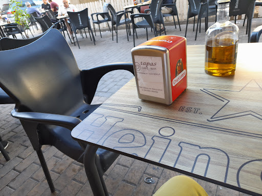 13239 cafe bar d tapas 1