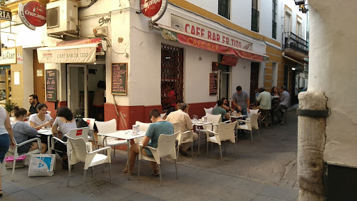 13264 cafe bar er tito 2