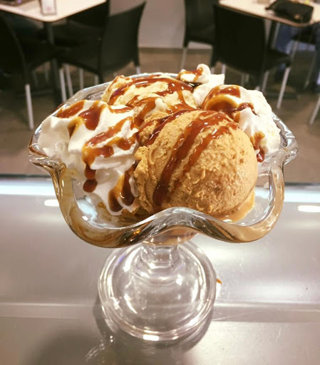 13610 cafe monet copas