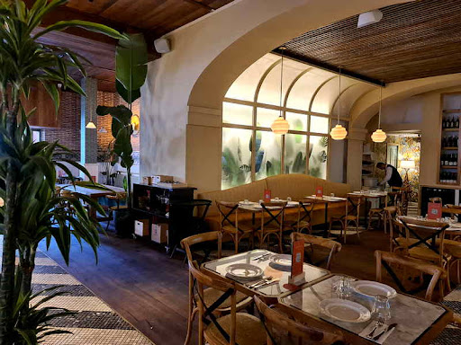 13663 cafe santacruz 8211 tapas bar