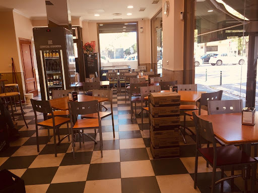 13702 cafe y copas los cuna2 2