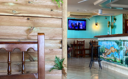 13717 cafe bar donana 1