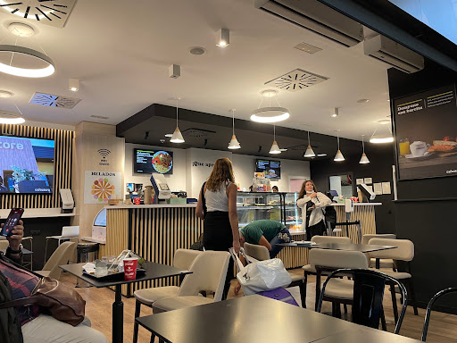 13786 cafestore exterior estacion santa justa 2