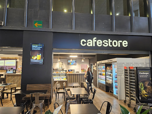 13789 cafestore exterior estacion santa justa 1