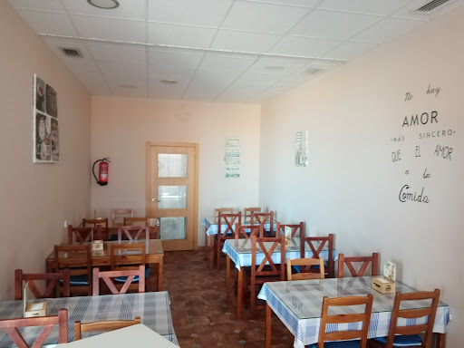 14301 cafeteria la media luna 2