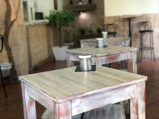 14463 cafeteria reyes 1