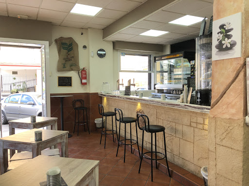 14463 cafeteria reyes 2