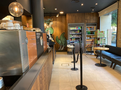 14530 cafeteria starbucks catedral 1